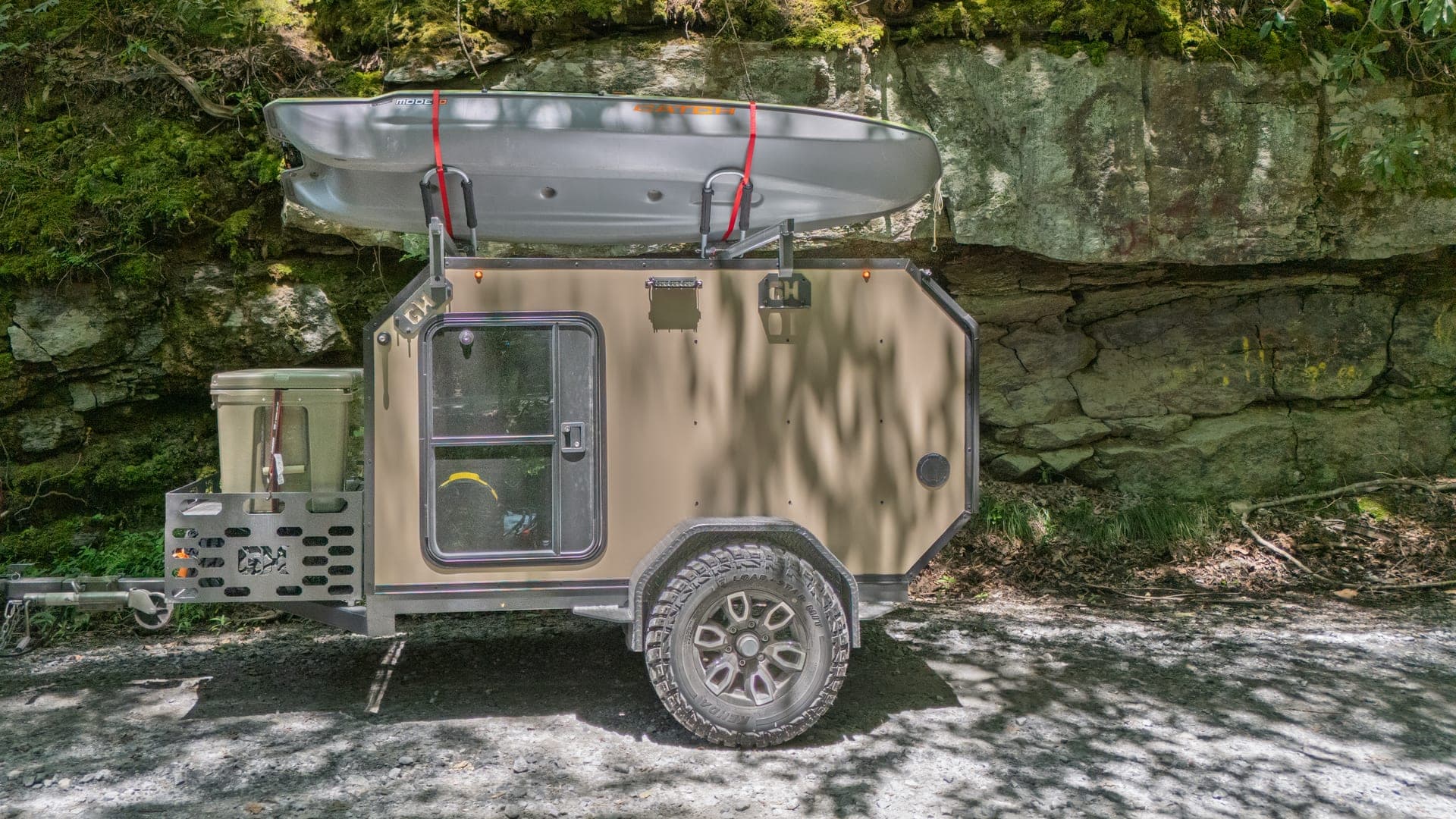 Gear Hub 93X Squaredrop trailer - manufactured in Spartanburg, SC