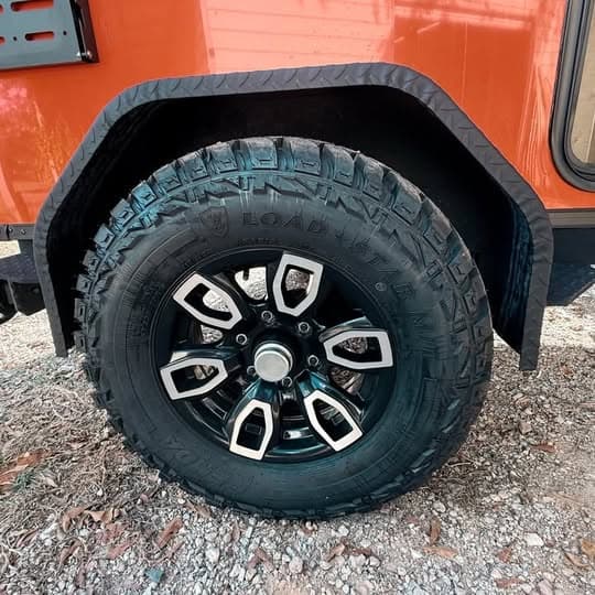 Gear Hub 93X Squaredrop trailer - manufactured in Spartanburg, SC